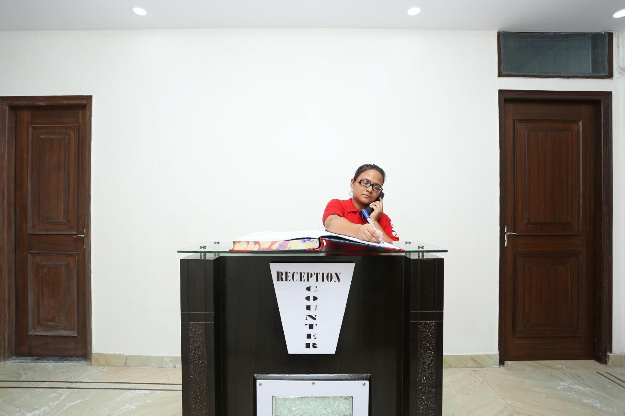 โอโย 15738 โฮเต็ล ออว์ซัม วิลลา Hotel คูร์เคาน์ ภายนอก รูปภาพ