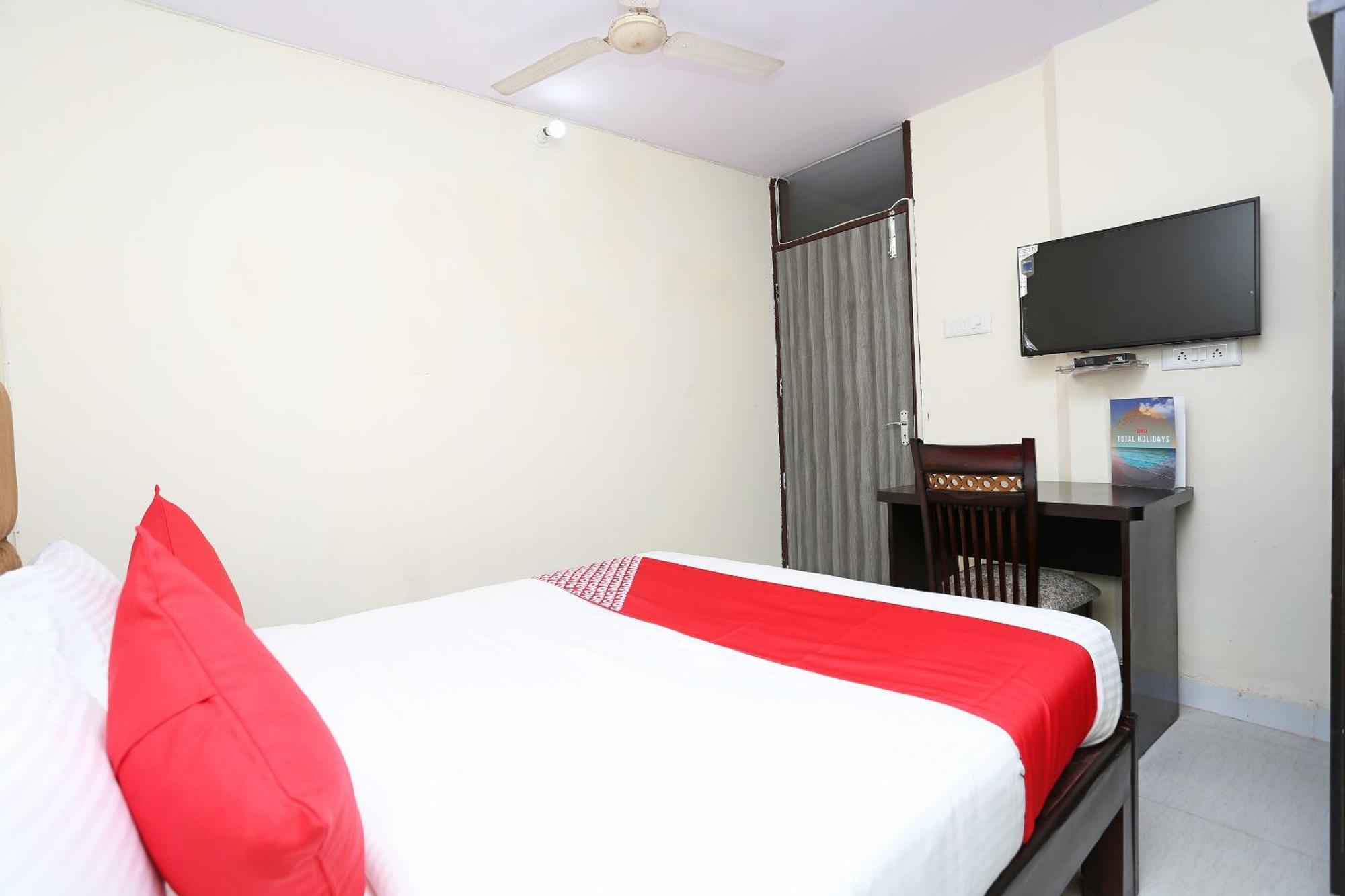 โอโย 15738 โฮเต็ล ออว์ซัม วิลลา Hotel คูร์เคาน์ ภายนอก รูปภาพ